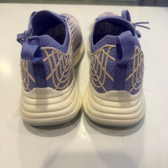 APL Womens Lavender and Cream Sneakers - Picture 3 of 7